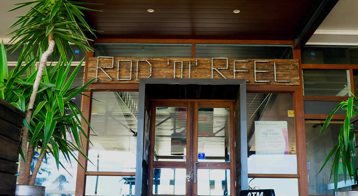 website design rod n reel hotel